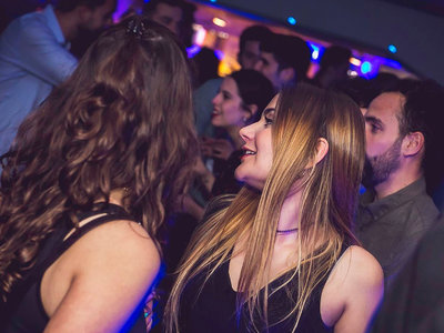 Mumm vip table zone réelle